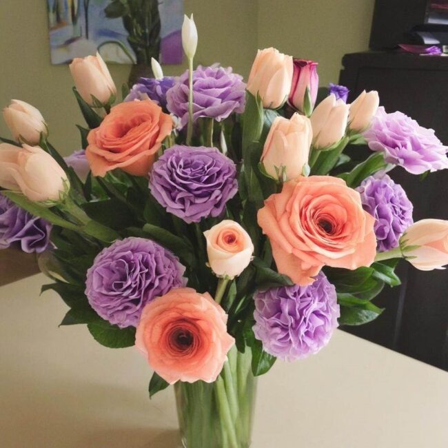 Kwiaty jako symbol miłości i przyjaźni na urodziny