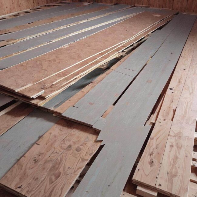 Odpowiednie przygotowanie desek przed układaniem paneli